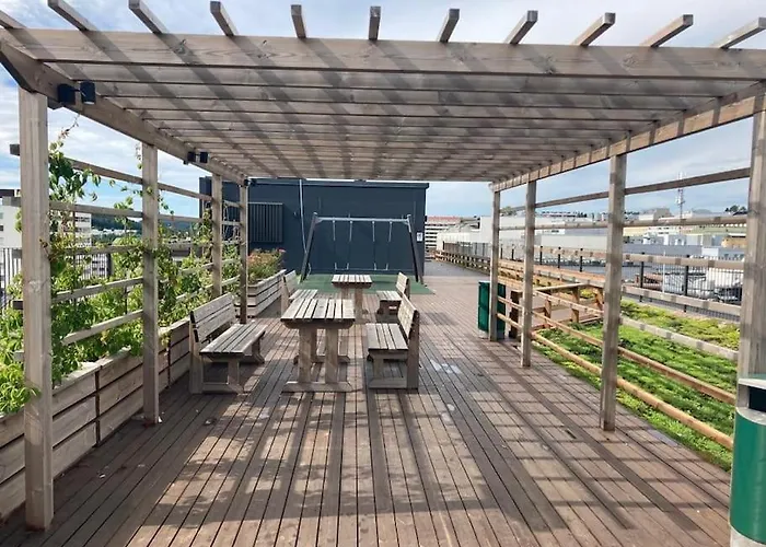 In The Location In Town And Free Parking Kotimaailma